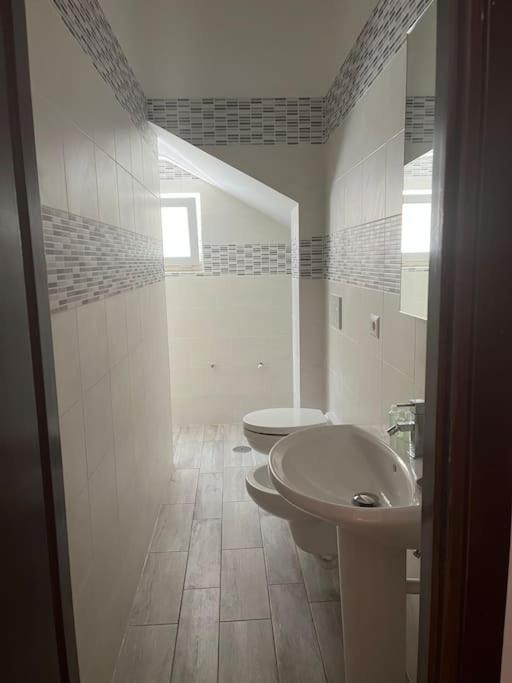 Mondo House Fiumicino Luaran gambar