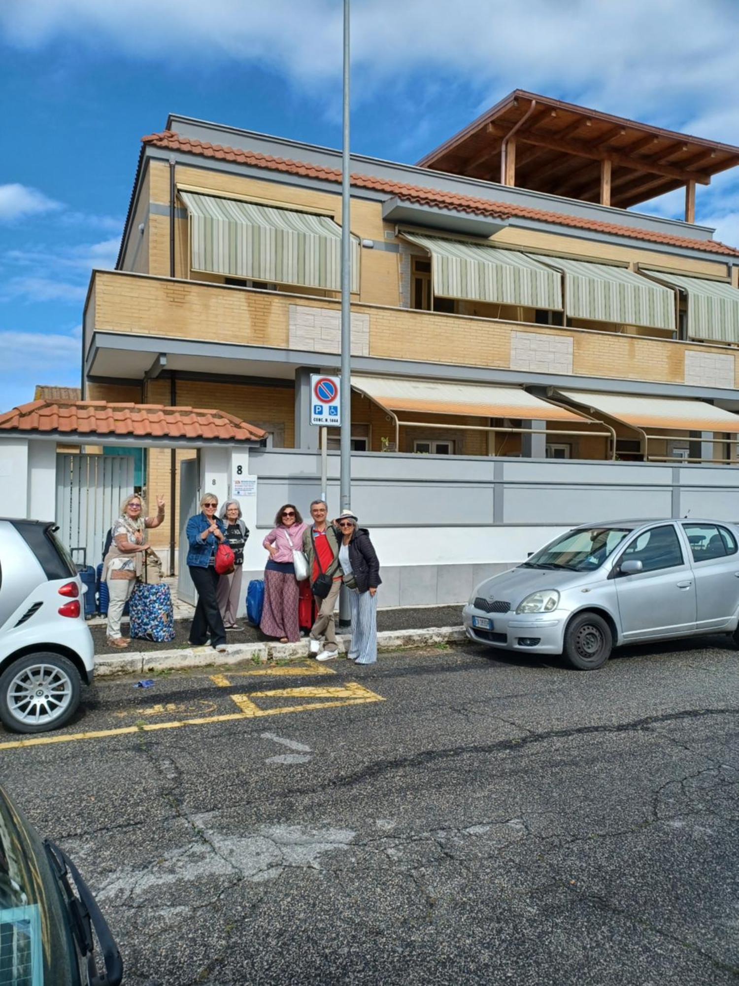 Mondo House Fiumicino Luaran gambar